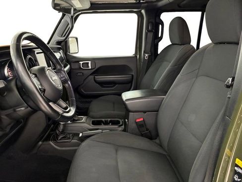 Used 2021 Jeep Wrangler Unlimited Sport AWD/4WD image 12