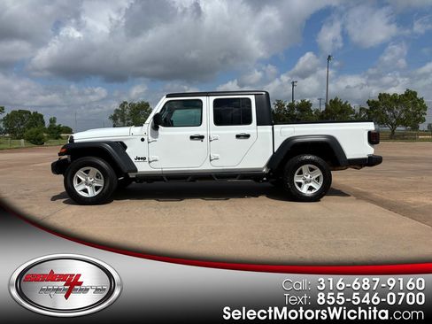 Used 2023 Jeep Gladiator Sport AWD/4WD image 1