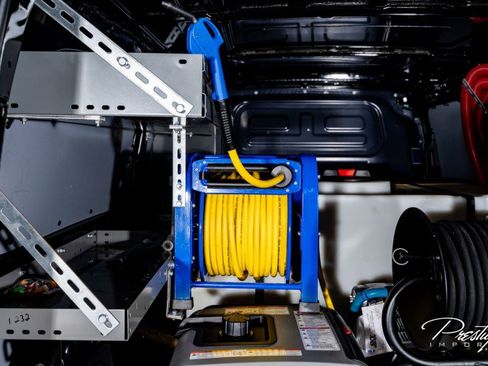 Used 2022 Mercedes-Benz Metris image 49