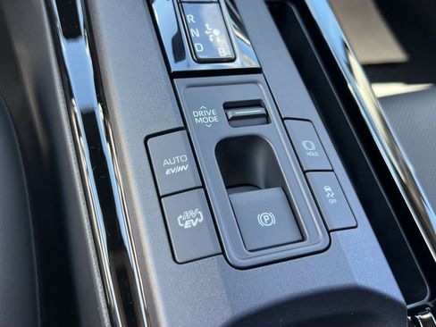 New 2026 Toyota Prius XSE image 24