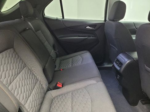 Used 2020 Chevrolet Equinox LT image 19
