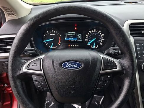 Used 2020 Ford Fusion S image 21