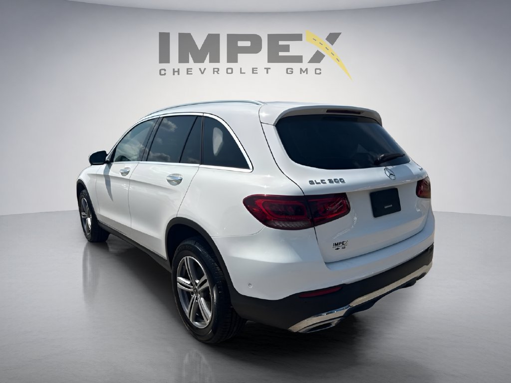 Used 2022 Mercedes-Benz GLC 300 4MATIC image 3