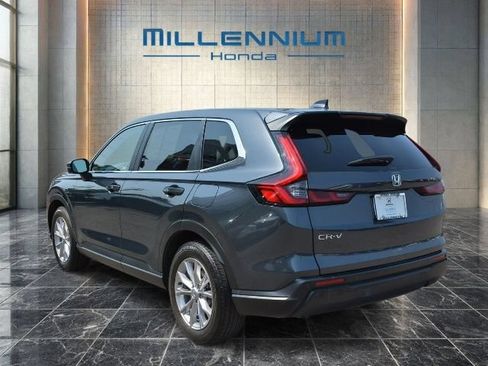 Used 2024 Honda CR-V EX-L image 11