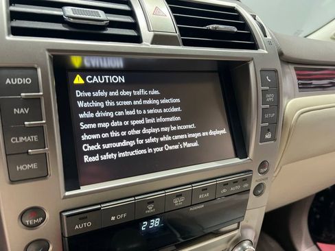 Used 2018 Lexus GX 460 Premium w/ Premium Package image 48