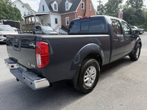 Used 2018 Nissan Frontier SV w/ Value Truck Package AWD/4WD image 5
