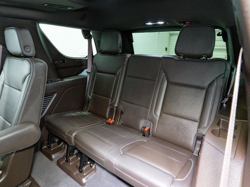 Used 2021 GMC Yukon Denali w/ Denali Ultimate Package image 37