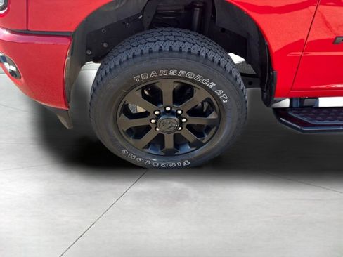 Used 2024 RAM 2500 Big Horn w/ Night Edition AWD/4WD image 9
