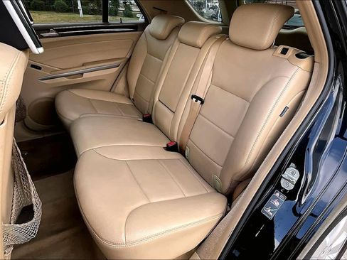 Used 2010 Mercedes-Benz ML 350 ML 350 image 20