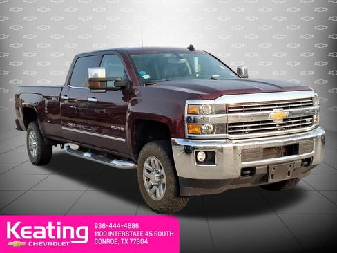 Used 2017 Chevrolet Silverado 2500 LTZ AWD/4WD image 3