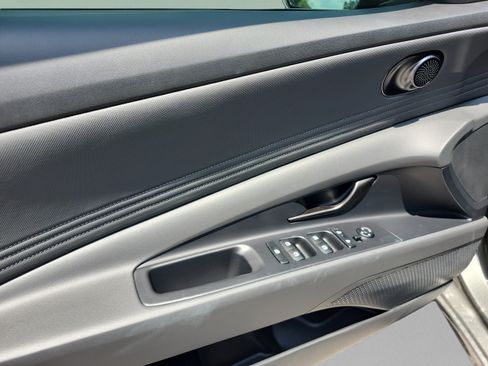 New 2026 Hyundai Elantra Sport FWD image 15