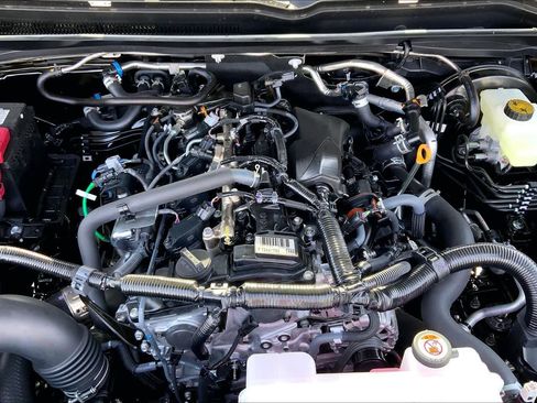 New 2026 Toyota Tacoma SR5 AWD/4WD image 16