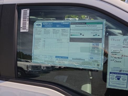 New 2024 Ford F350 XL w/ XL Chrome Package image 32