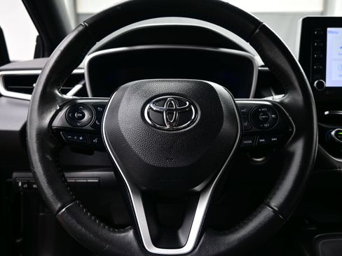 Used 2022 Toyota Corolla XSE FWD image 24