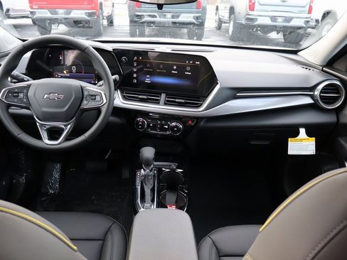 New 2026 Chevrolet Trax ACTIV w/ Driver Confidence Package image 17