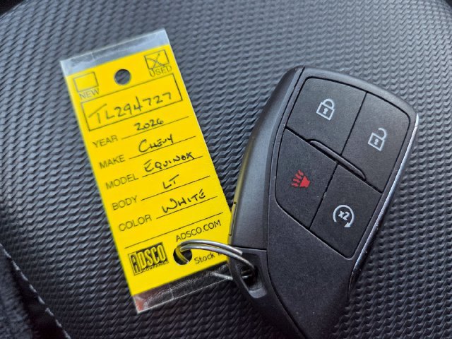 Used 2026 Chevrolet Equinox LT AWD/4WD image 19