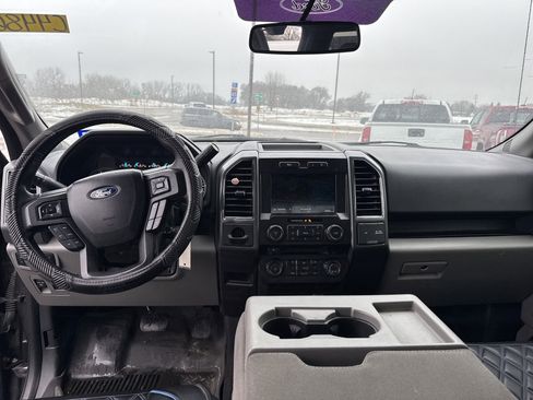 Used 2017 Ford F150 XLT w/ Equipment Group 302A Luxury image 6