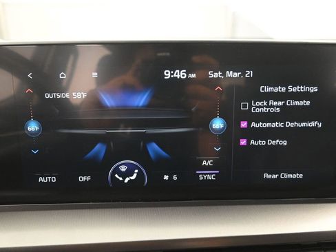 Used 2024 Kia Telluride S w/ S Sunroof Package image 14