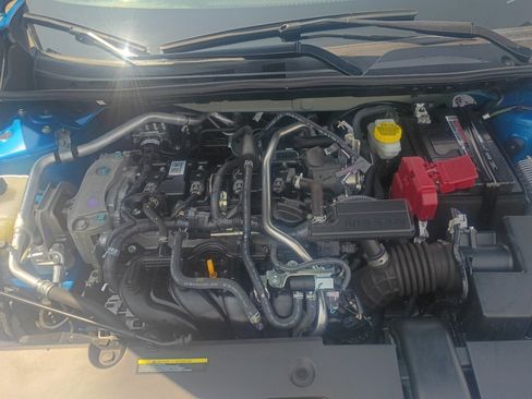 Used 2025 Nissan Sentra SR w/ SR Premium Package FWD image 21