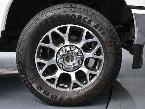 Used 2021 Ford F250 Lariat w/ Lariat Value Package image 12