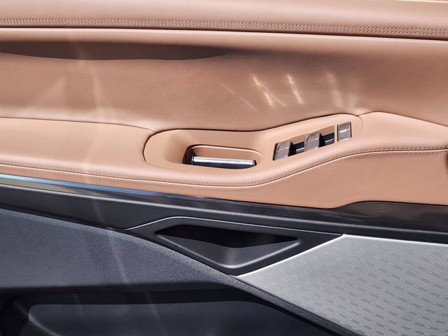 New 2027 Lincoln Navigator Black Label AWD/4WD image 9