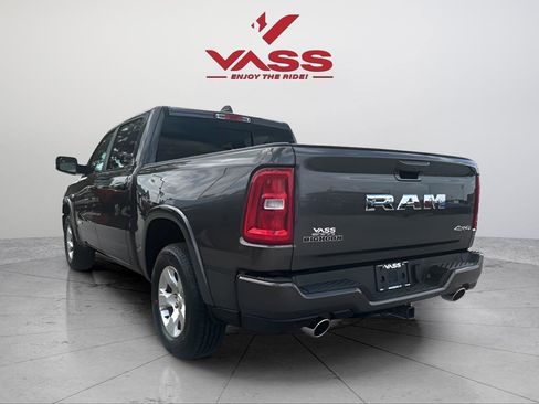 New 2026 RAM 1500 Big Horn AWD/4WD image 5
