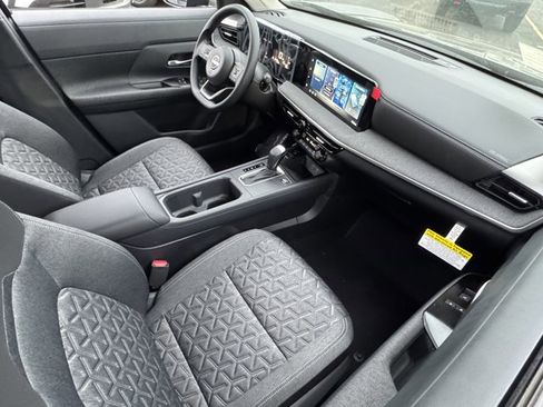 New 2026 Nissan Kicks SV w/ Cold Weather Package AWD/4WD image 25