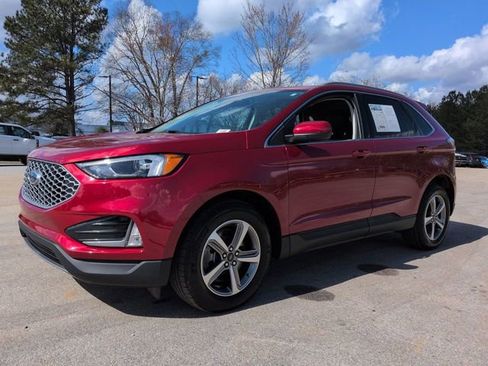 Certified 2023 Ford Edge SEL w/ Convenience Package image 8