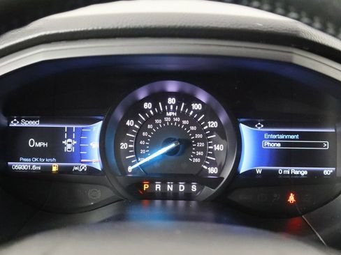 Used 2022 Ford Edge Titanium image 13