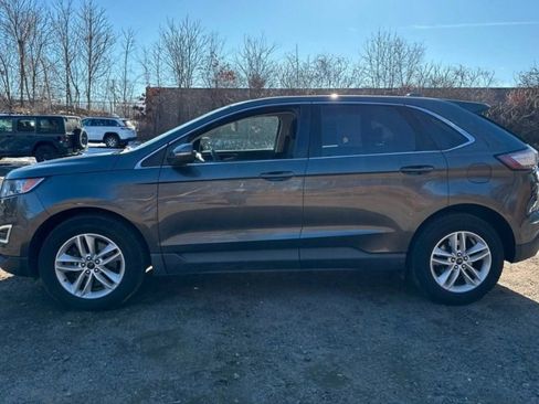 Used 2018 Ford Edge SEL image 11