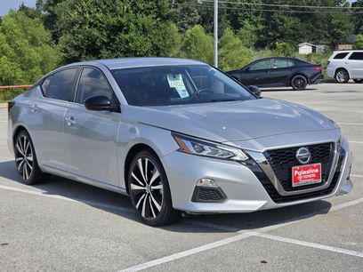 Used 2022 Nissan Altima 2.5 SR