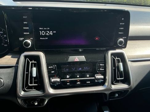 Used 2023 Kia Sorento S w/ Panoramic Sunroof Package AWD/4WD image 22