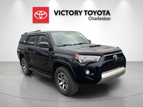 Used 2017 Toyota 4Runner TRD Off-Road image 5
