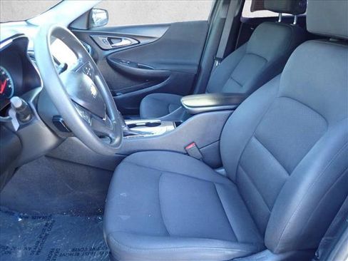 Used 2020 Chevrolet Malibu LT FWD image 10
