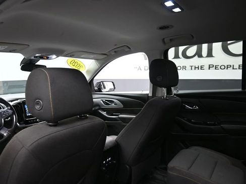 Used 2020 Chevrolet Traverse LT w/ Driver Confidence II Package image 25