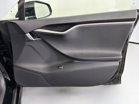Used 2018 Tesla Model S 75D image 31