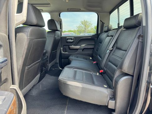 Used 2019 GMC Sierra 3500 Denali AWD/4WD image 16