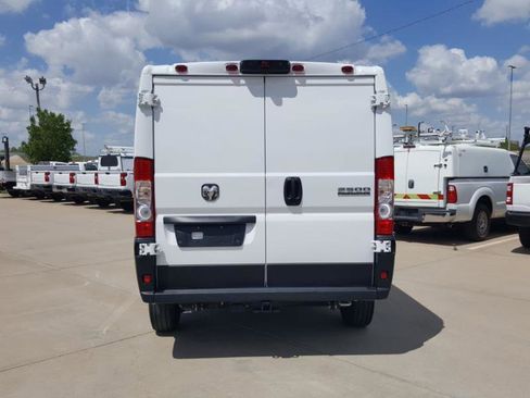 Used 2023 RAM ProMaster 2500 image 8