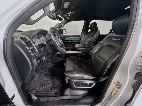 Used 2023 RAM 1500 Laramie image 12