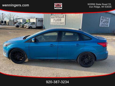 Used 2016 Ford Focus SE w/ Equipment Group 201A image 1