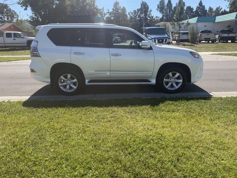 Used 2014 Lexus GX 460 AWD/4WD image 8