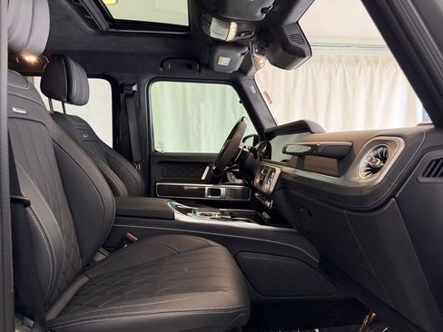 Used 2025 Mercedes-Benz G 63 AMG 4MATIC image 16