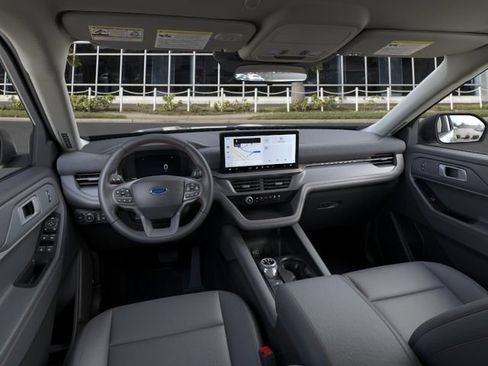 New 2026 Ford Explorer Active w/ Active Comfort Package RWD image 9