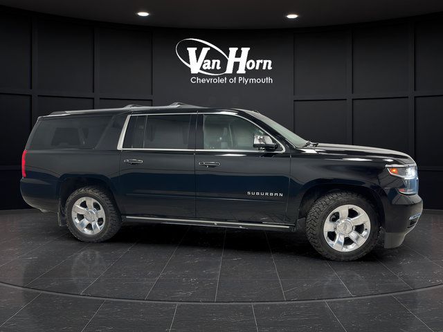 Used 2019 Chevrolet Suburban Premier AWD/4WD image 8