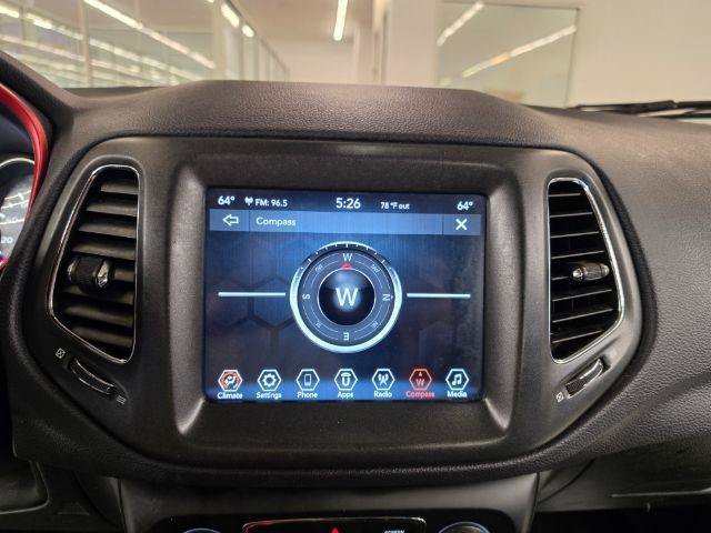 Used 2019 Jeep Compass Trailhawk w/ Cold Weather Group AWD/4WD image 18