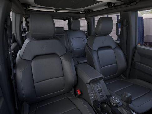 New 2026 Ford Bronco Badlands AWD/4WD image 10