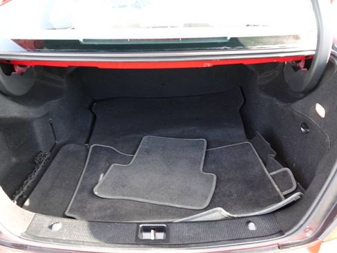 Used 2010 Mercedes-Benz C 300 Sedan image 98