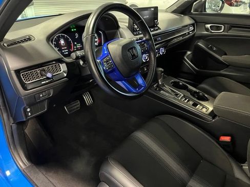 Used 2023 Honda Civic Sport image 19
