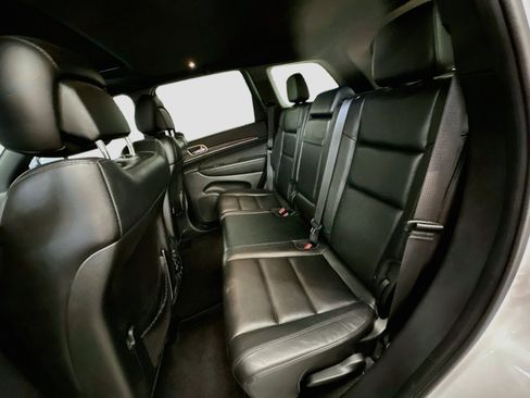 Used 2021 Jeep Grand Cherokee Limited AWD/4WD image 30