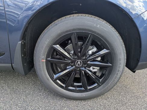 New 2026 Acura RDX SH-AWD image 13